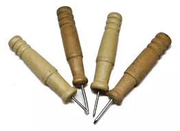 Punzon escolar mango plastico